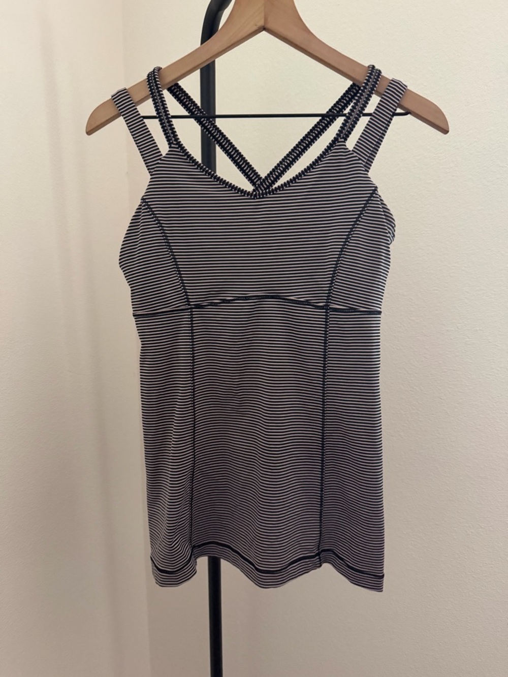 lululemon athletica happy strappy Striped Double-Strap Tank Sz 10 - Picture 4 of 7